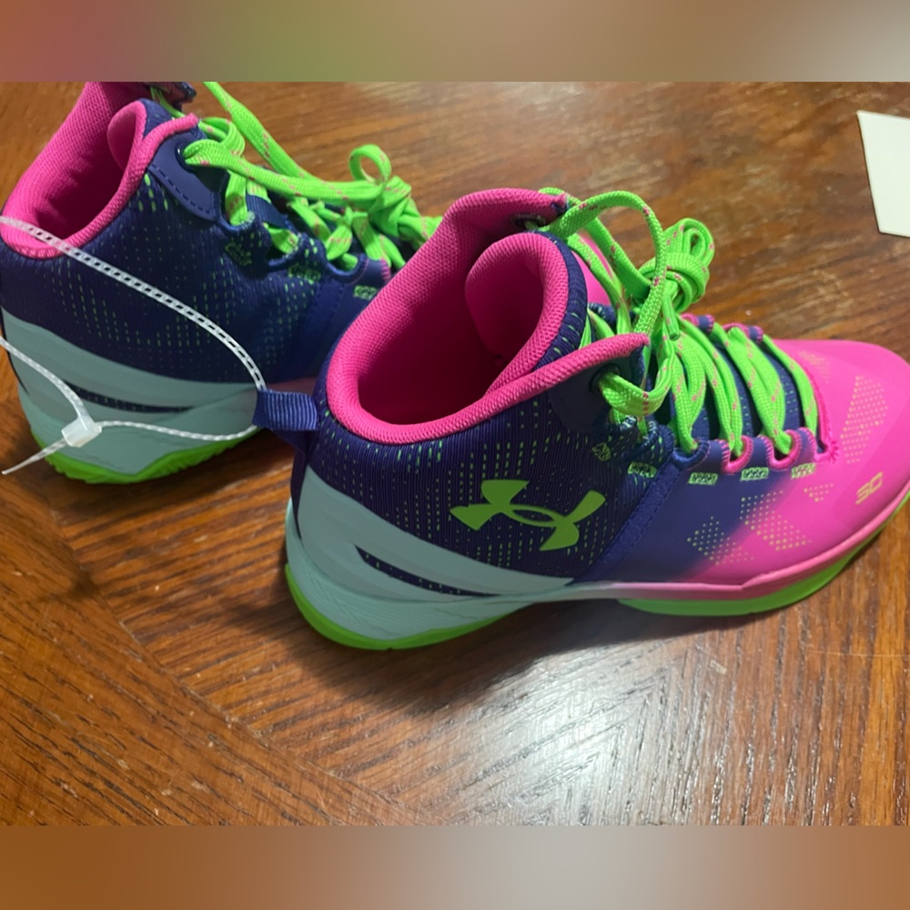 Under Armour Curry 2 Retro Northern Lights 2022 size 3Y
